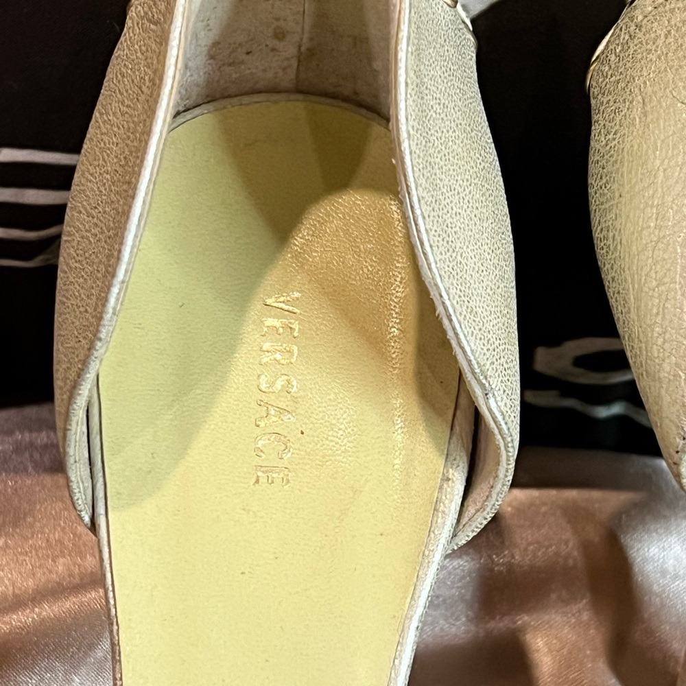 Versace tie heels - Picture 2 of 11